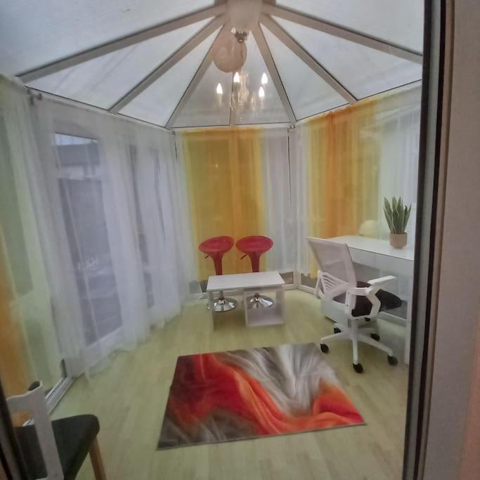 Golden Plush Suites - Beautiful Luxury 3 Bed House In Leicester Exterior foto